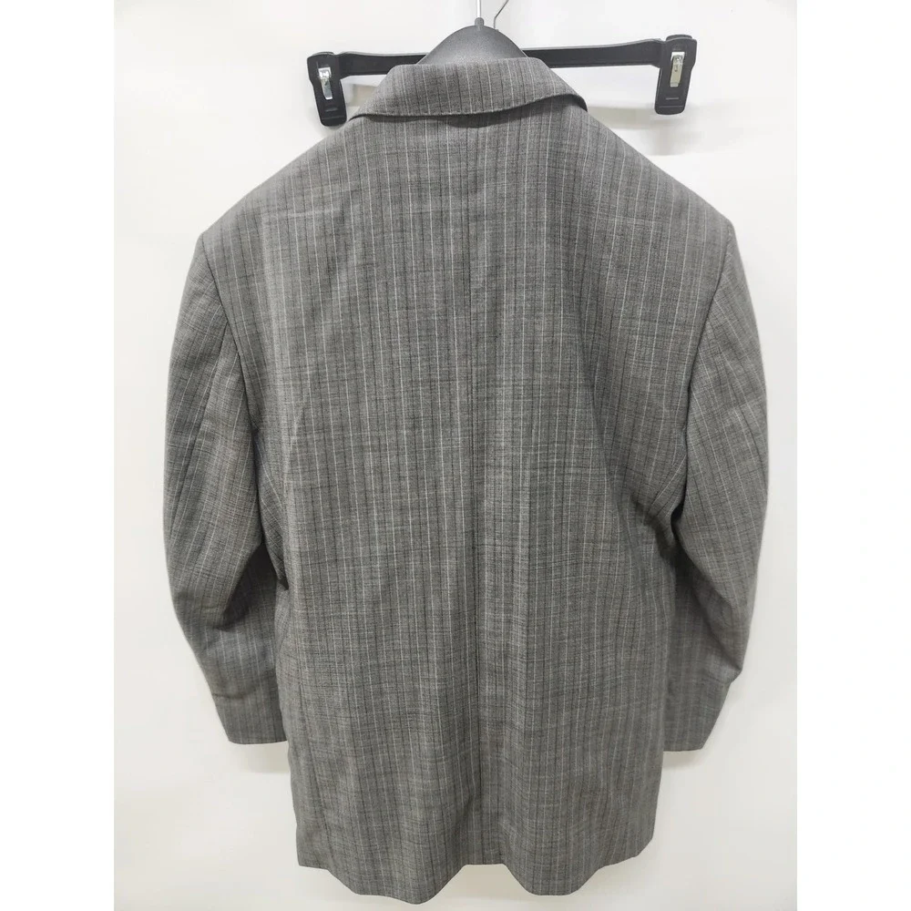 Versini Mens Gray Pinstripe 2 Piece Suit